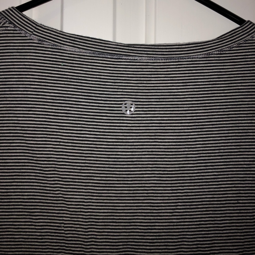Lulu Lemon athletic top